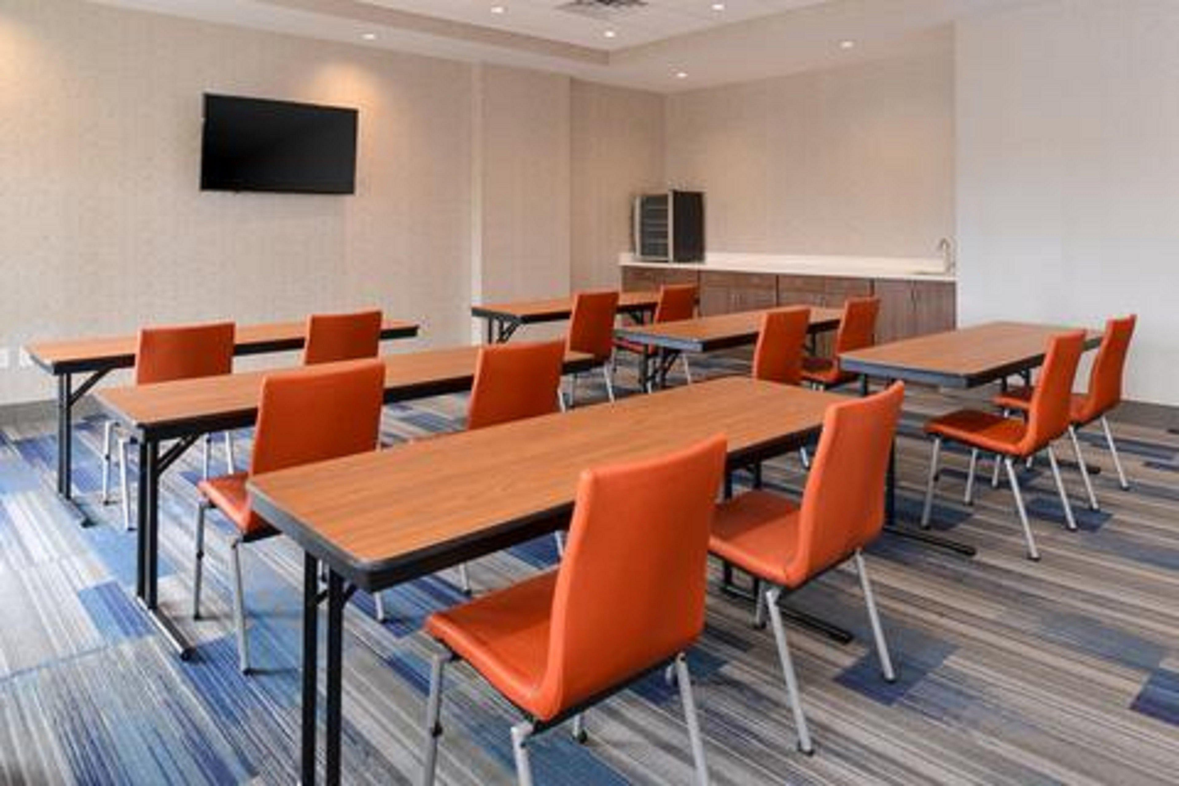 Hotel Express & - Lanier Area By Ihg Gainesville