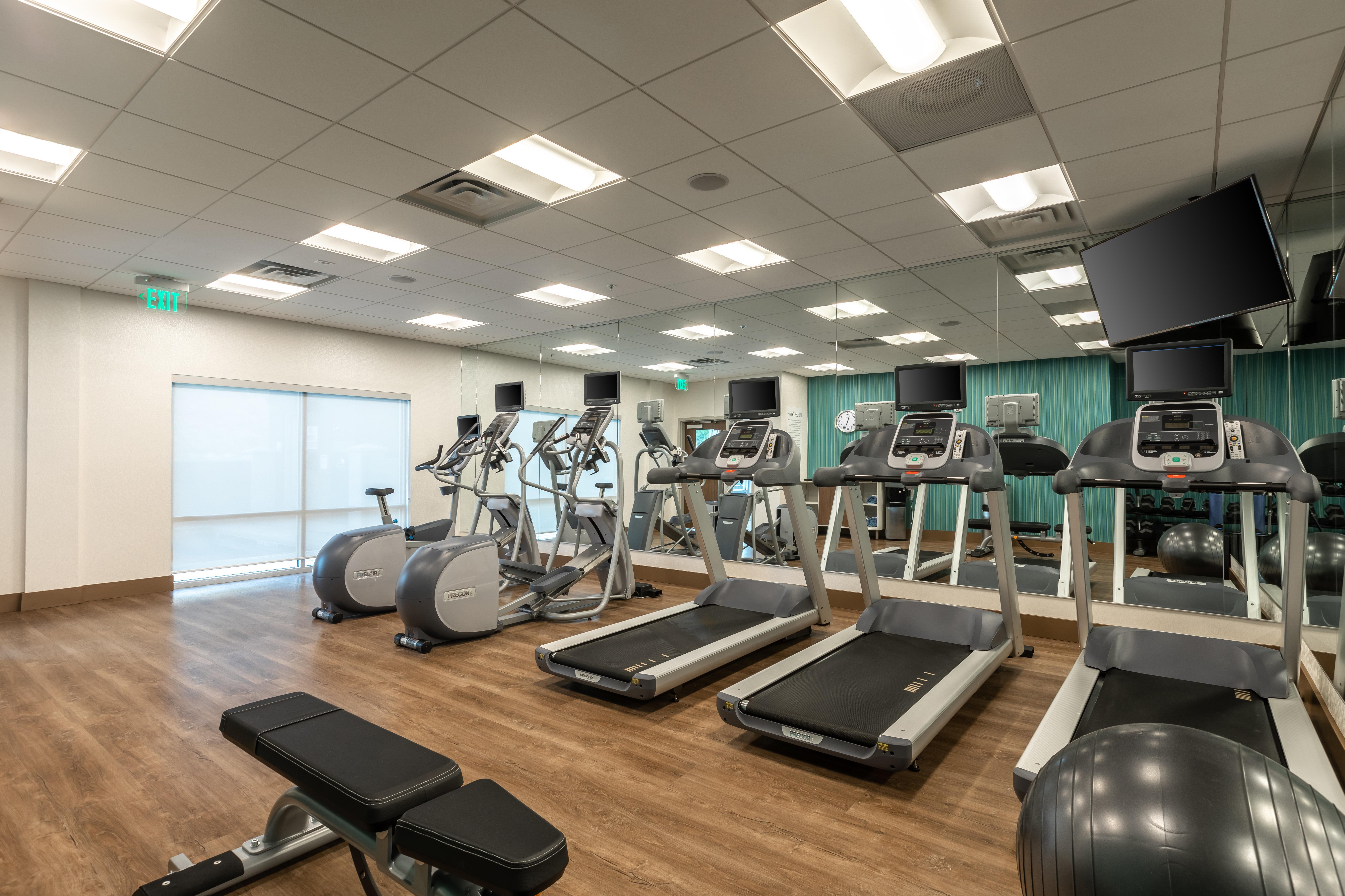 Hotel Express & - Lanier Area By Ihg Gainesville