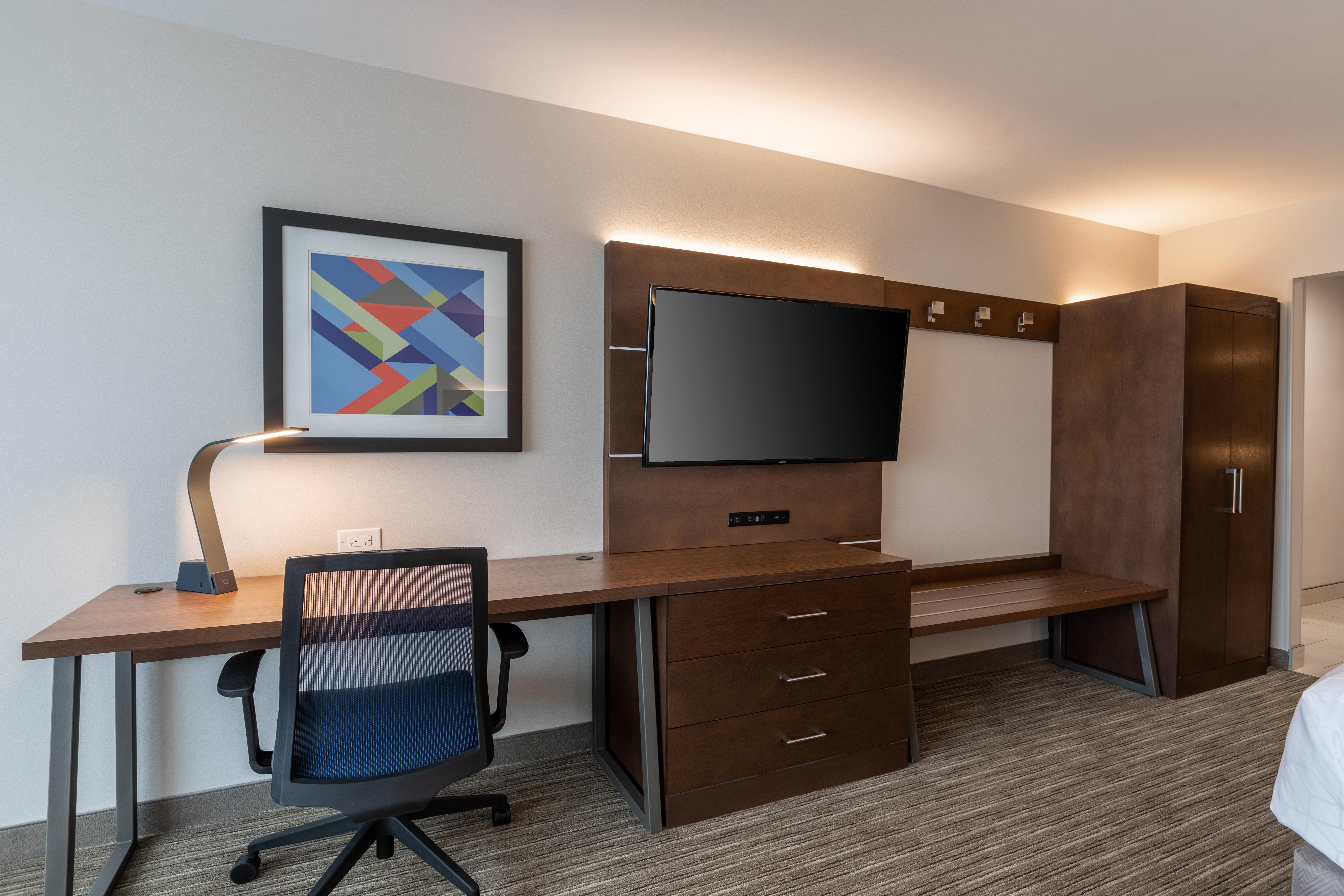 Express & - Lanier Area By Ihg Hotel 3*